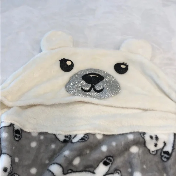 Justice Cozy Polar Bear Hooded Blanket Gray & White Polar Bear print with arms - Picture 3 of 8